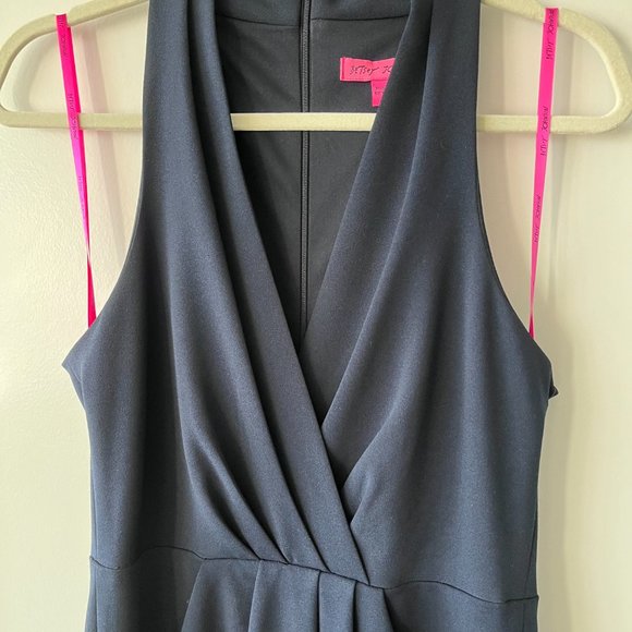 Betsy Johnson V-Neck Front Pleated Navy Dress NWT - Picture 1 of 7